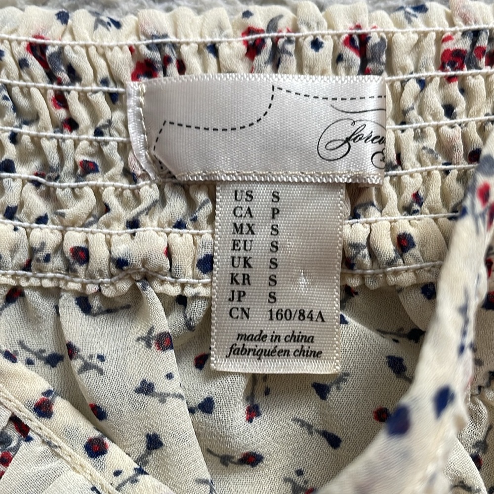 Forever 21 top size small - Picture 7 of 8